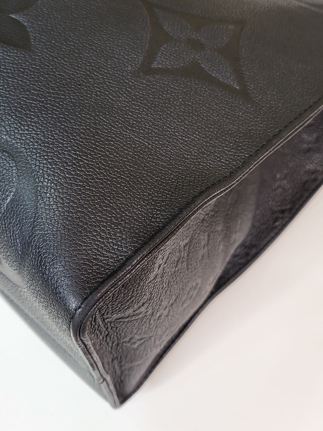 Louis Vuitton Empreinte On The Go GM
