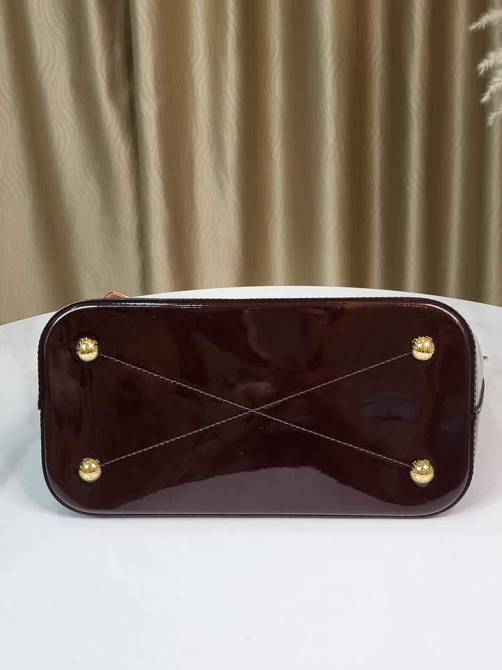 Louis Vuitton Vernis Amarante Montebello MM