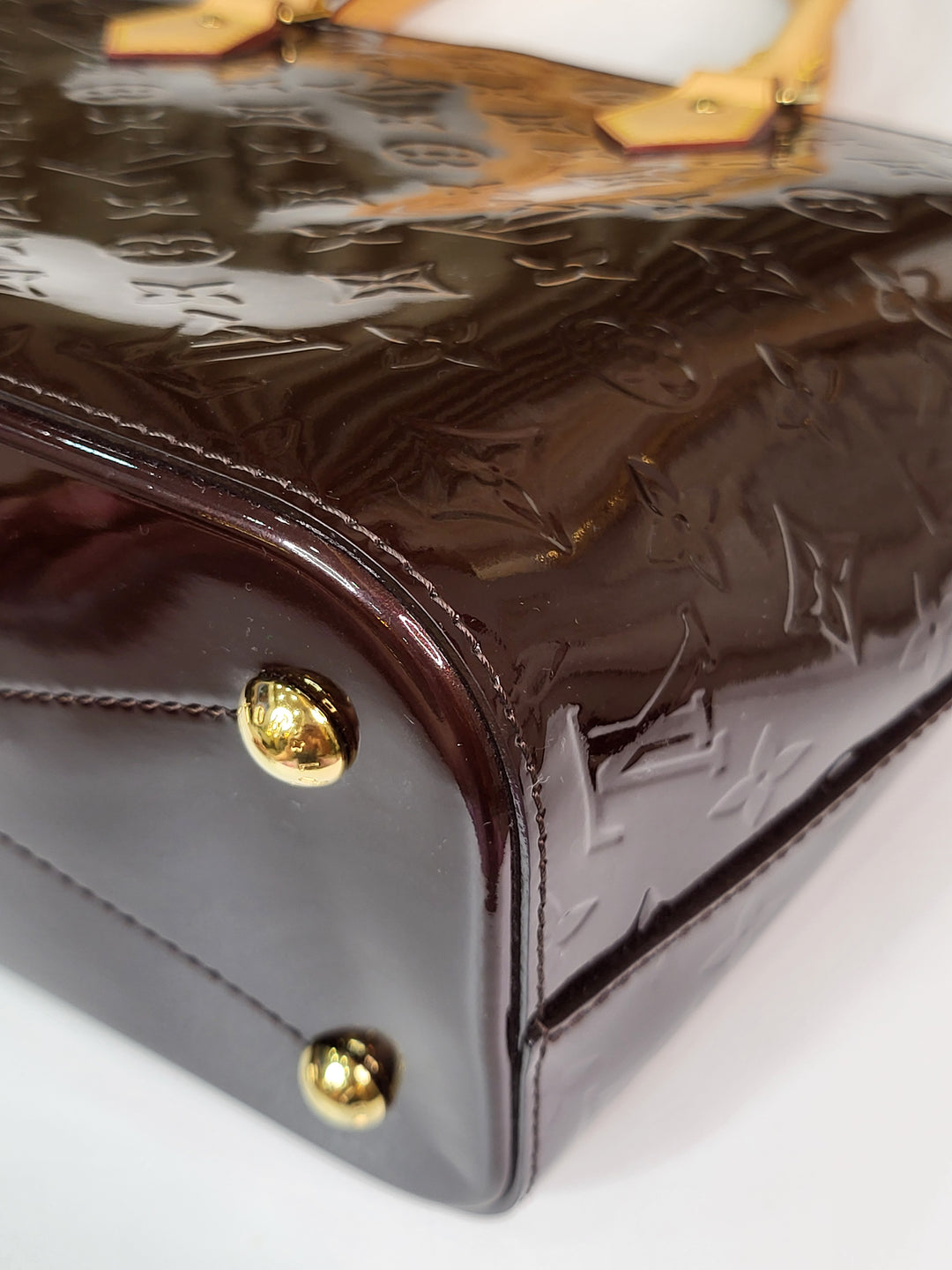 Louis Vuitton Vernis Amarante Montebello MM