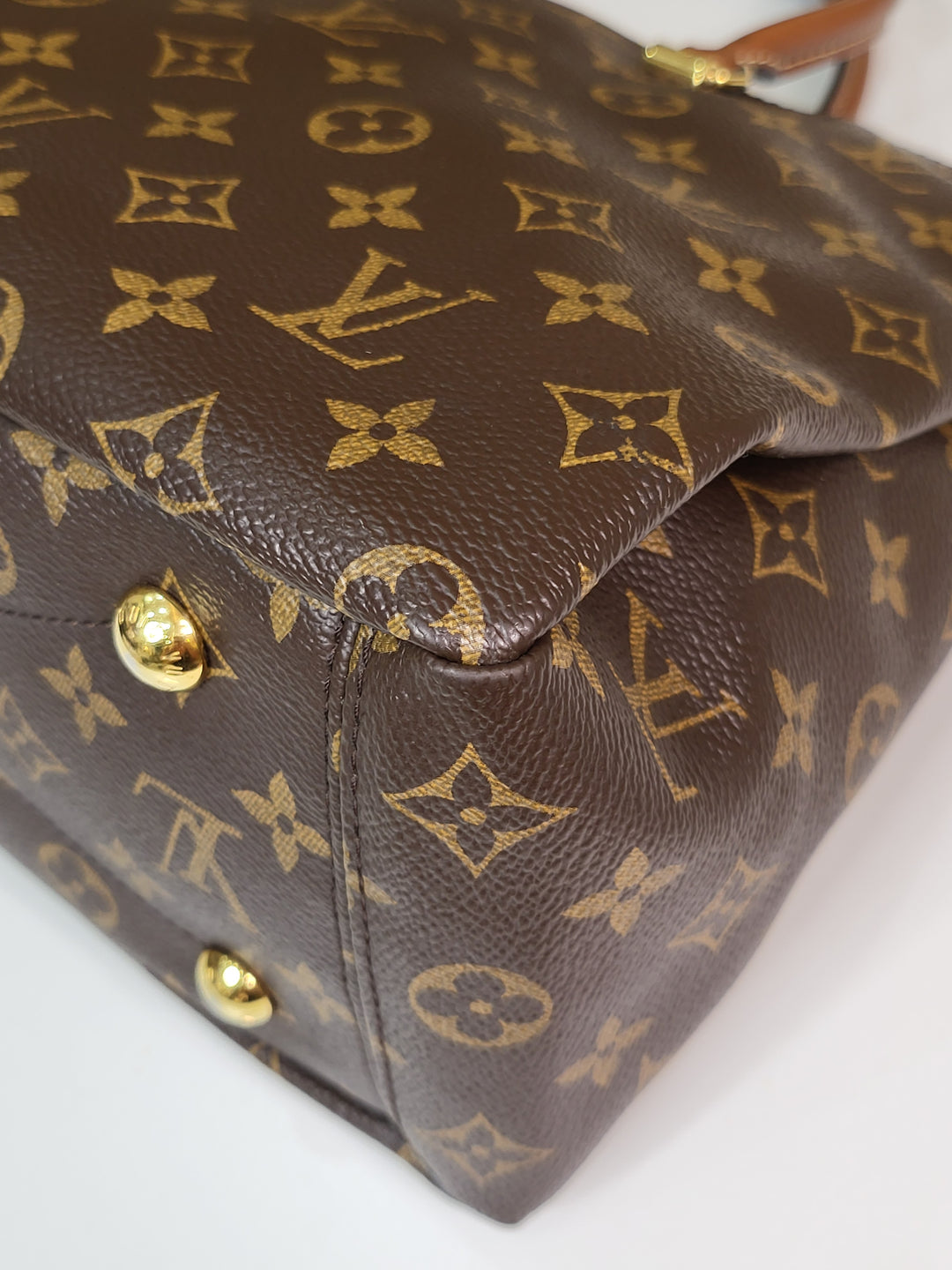 Louis Vuitton Monogram Pallas MM