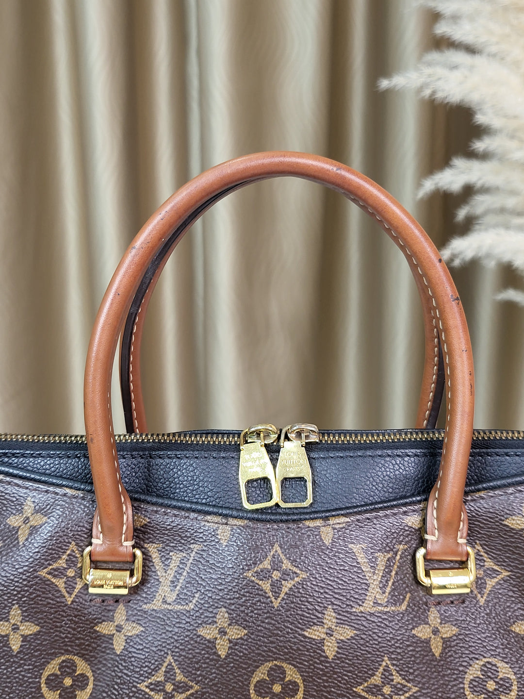 Louis Vuitton Monogram Pallas MM