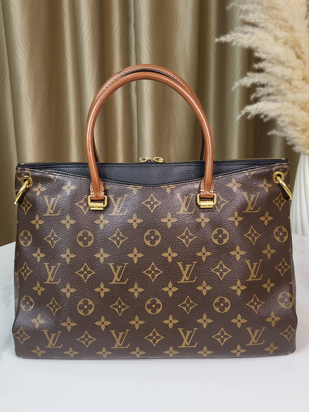 Louis Vuitton Monogram Pallas MM