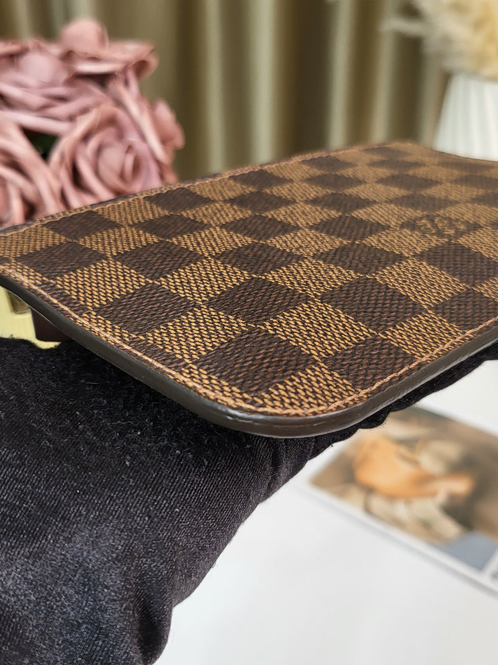 Louis Vuitton Damier Ebene Neverfull Pouch