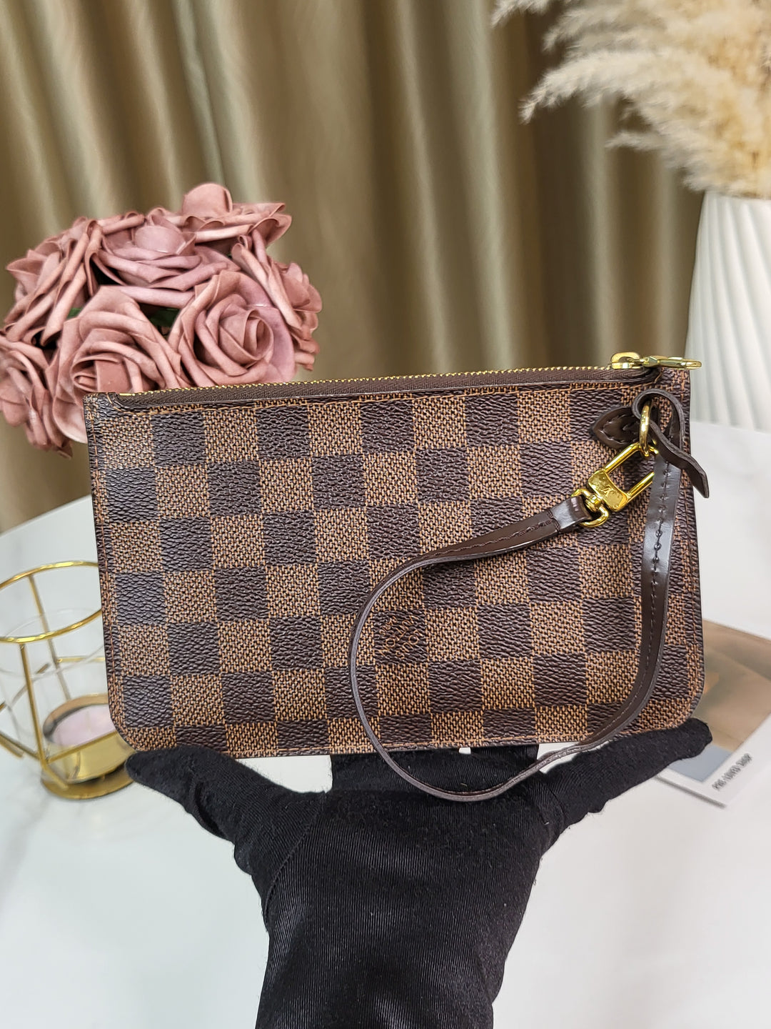 Louis Vuitton Damier Ebene Neverfull Pouch