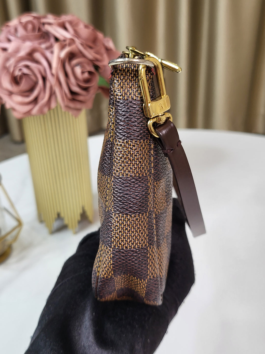 Louis Vuitton Damier Ebene Pochette Accessories
