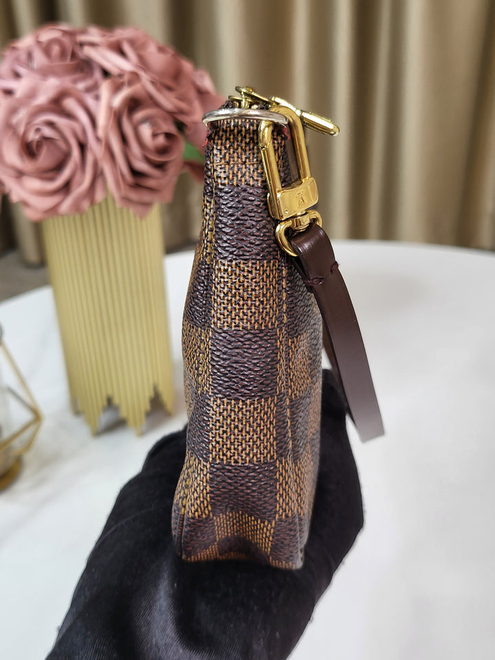 Louis Vuitton Damier Ebene Pochette Accessories