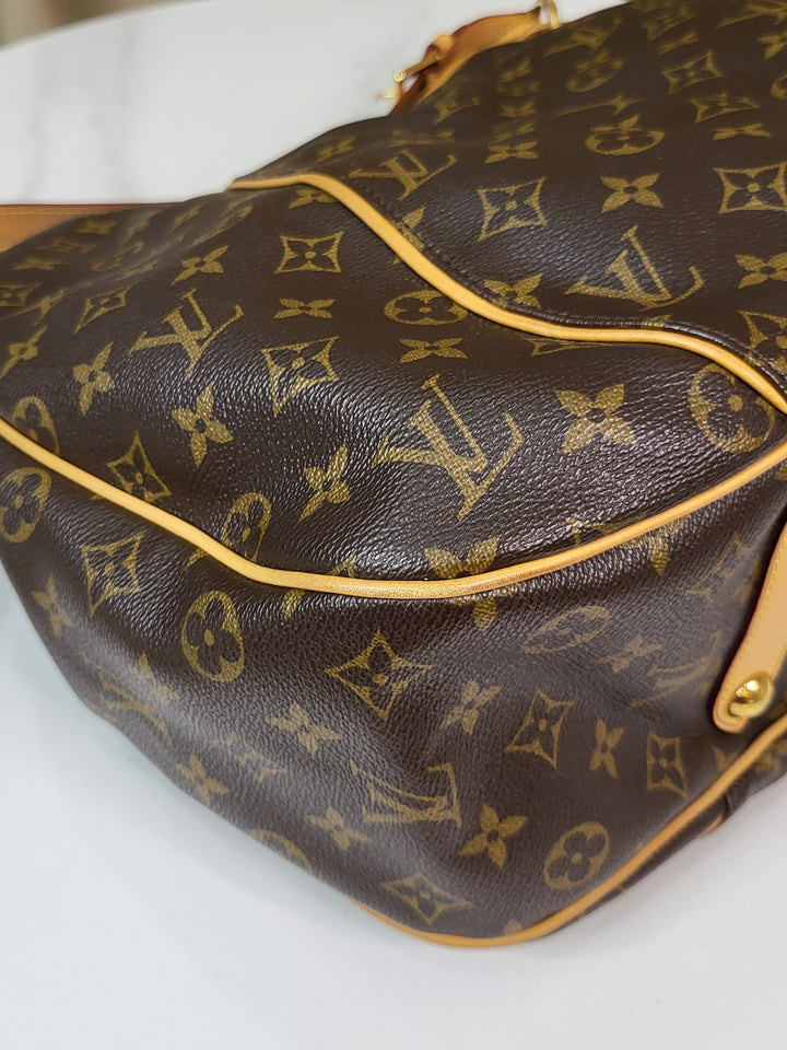 Louis Vuitton Monogram Galleria GM
