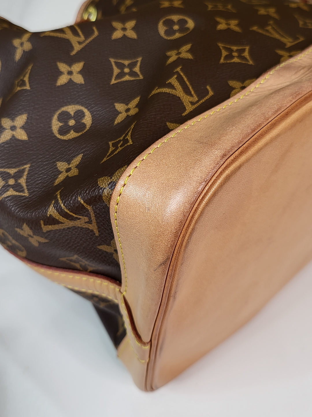 Louis Vuitton Monogram Petite Noe