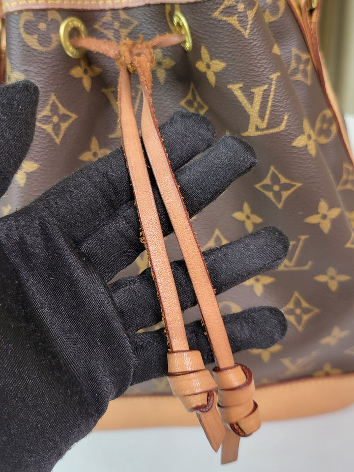 Louis Vuitton Monogram Petite Noe