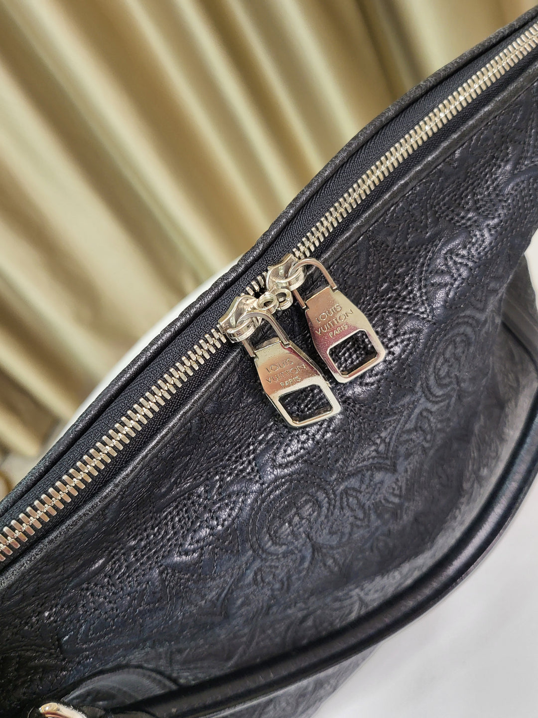 Louis Vuitton Antheia Ixia MM