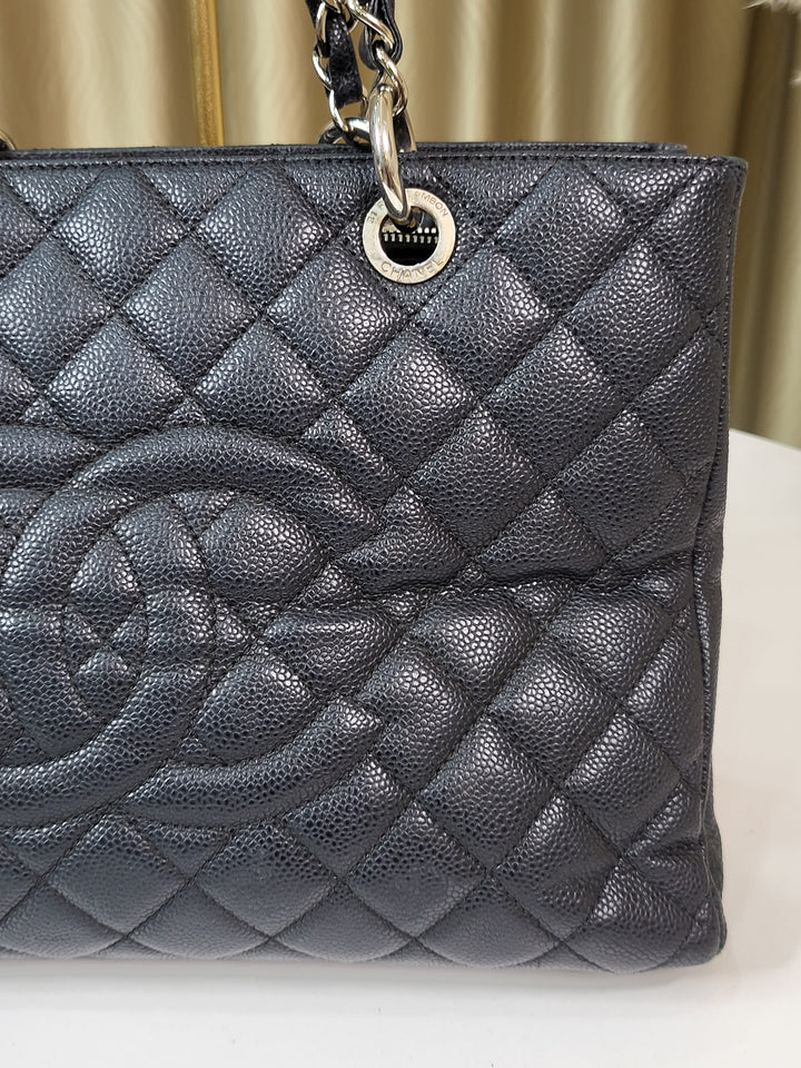 Chanel Caviar GST