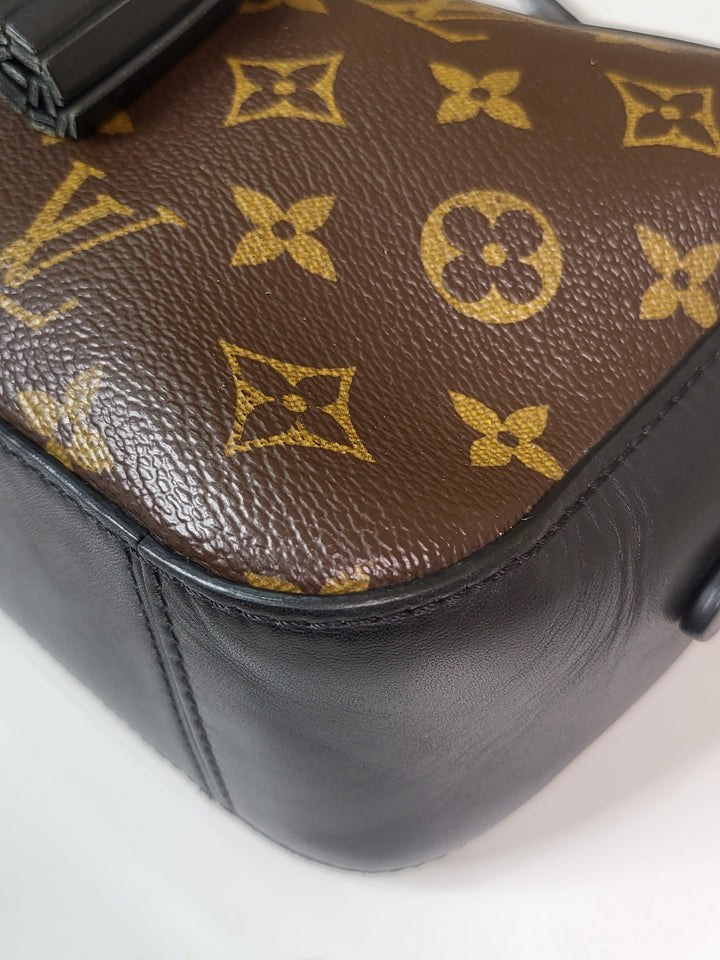 Louis Vuitton Monogram Saintonge