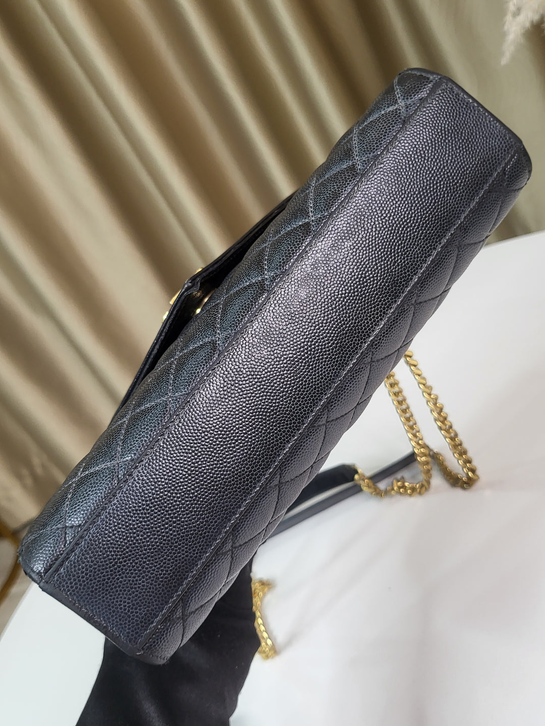 Saint Laurent Grained Envelope Medium