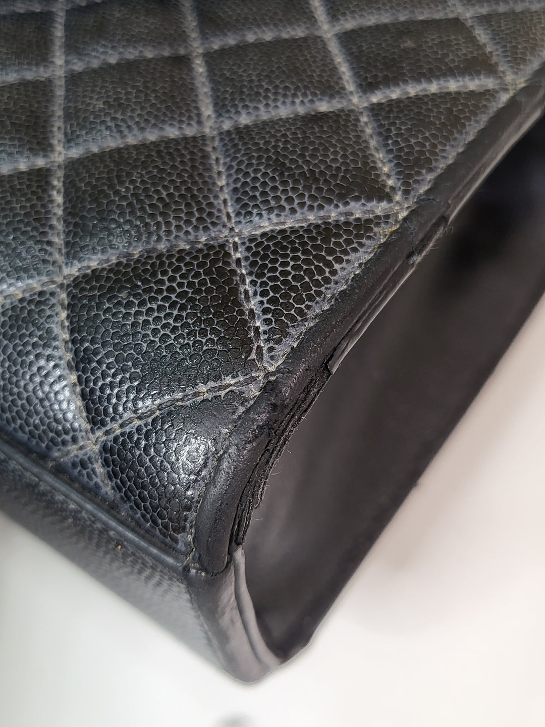 Saint Laurent Grained Envelope Medium