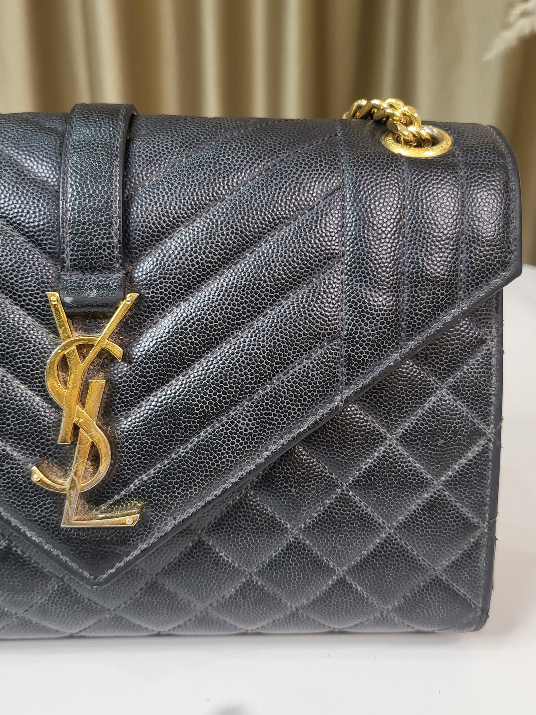 Saint Laurent Grained Envelope Medium