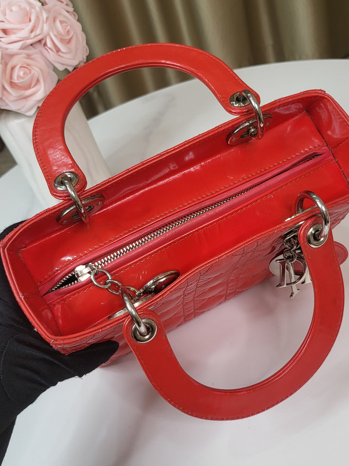 Dior Patent Lady Dior Medium Red