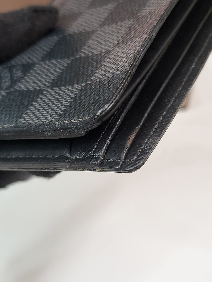 Louis Vuitton Graphite Men's Wallet