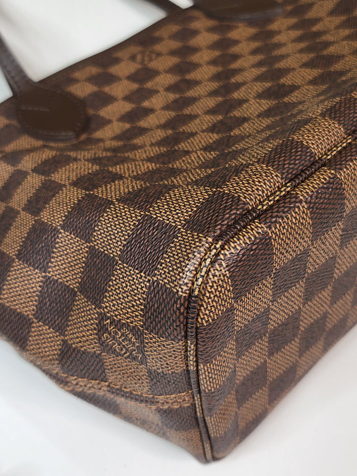 Louis Vuitton Damier Ebene Neverfull PM