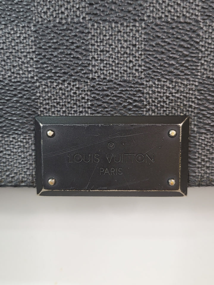 Louis Vuitton Damier Graphite District PM