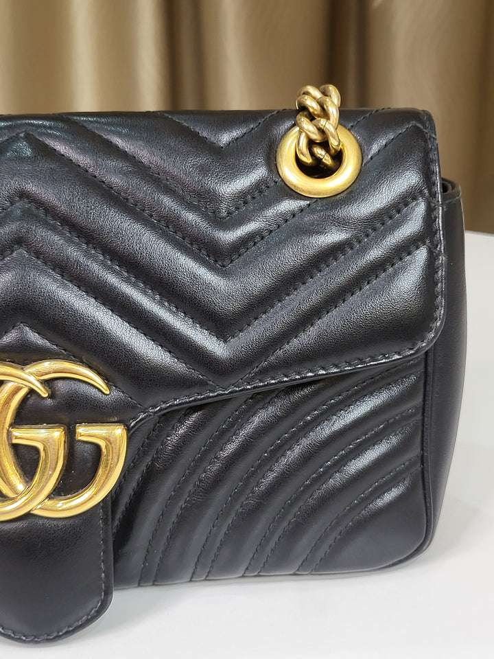Gucci Marmont Shoulder Bag