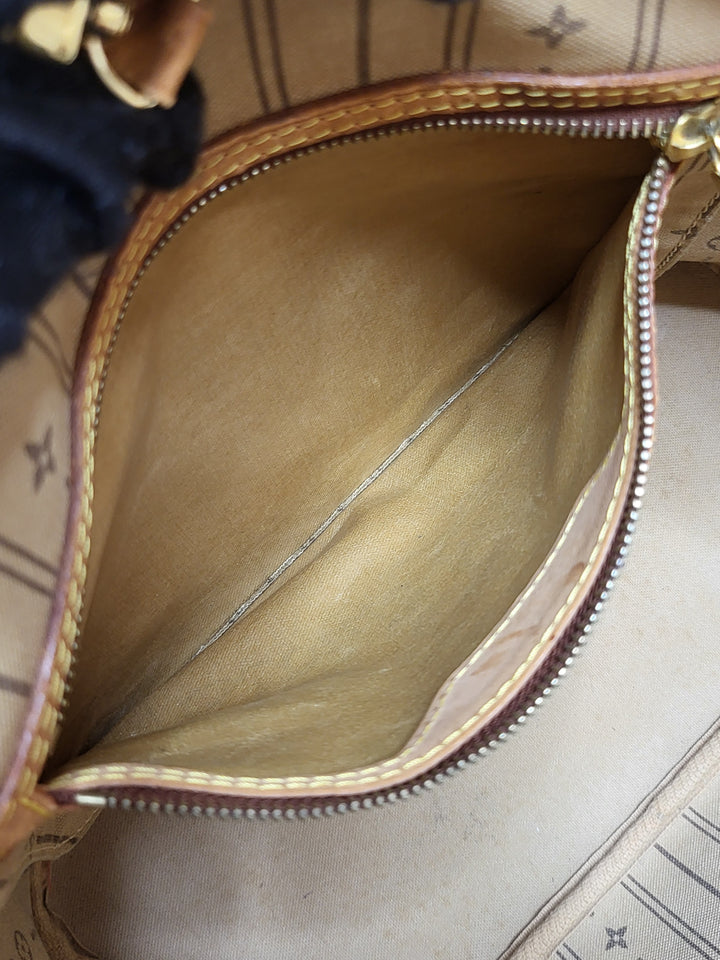 Louis Vuitton Monogram Neverfull PM