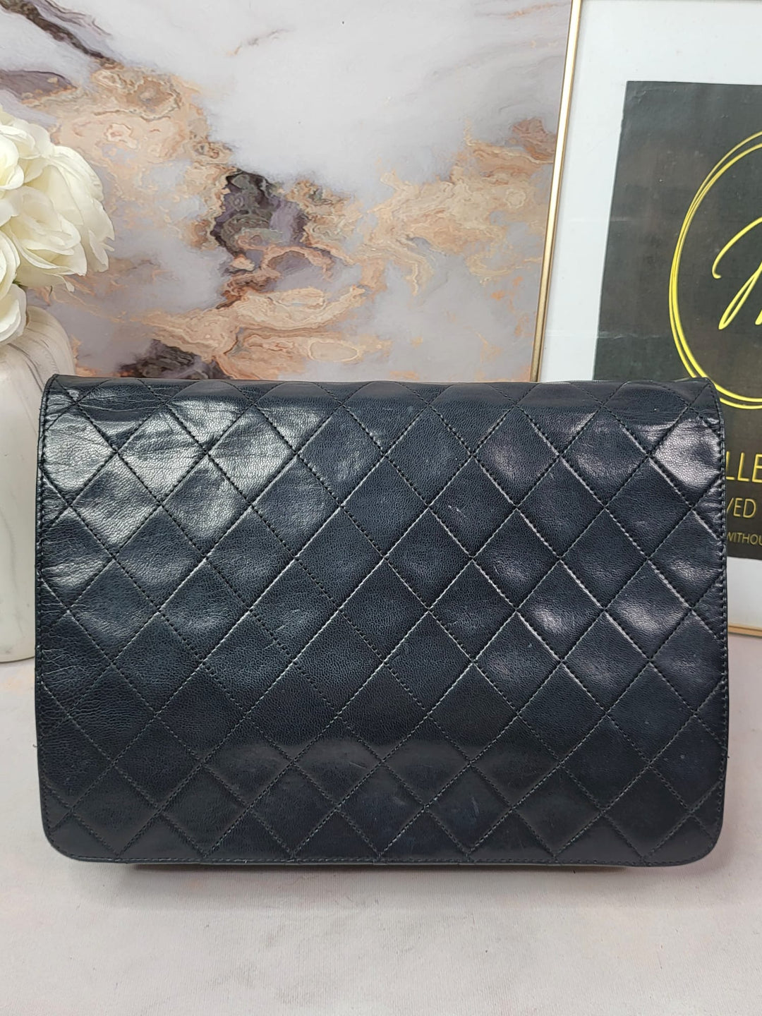 CHANEL LAMBSKIN VINTAGE MEDIUM FLAP