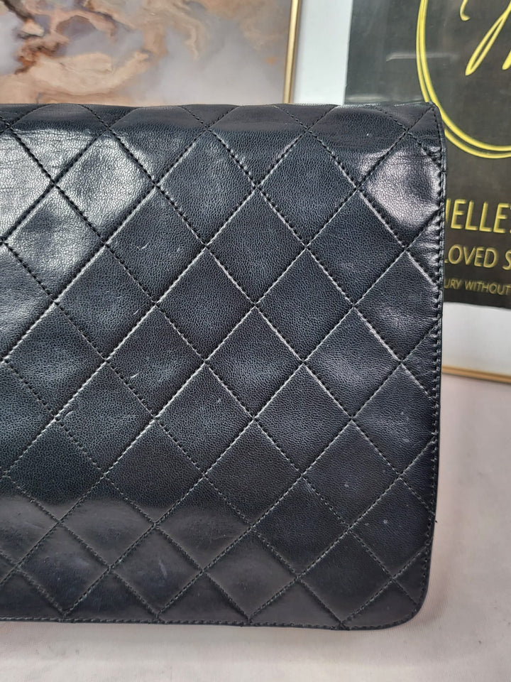 CHANEL LAMBSKIN VINTAGE MEDIUM FLAP