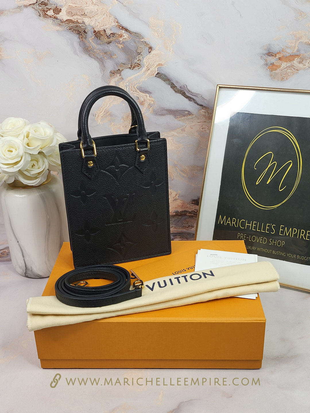 Louis Vuitton Empreinte Noir Petite Sac Plat