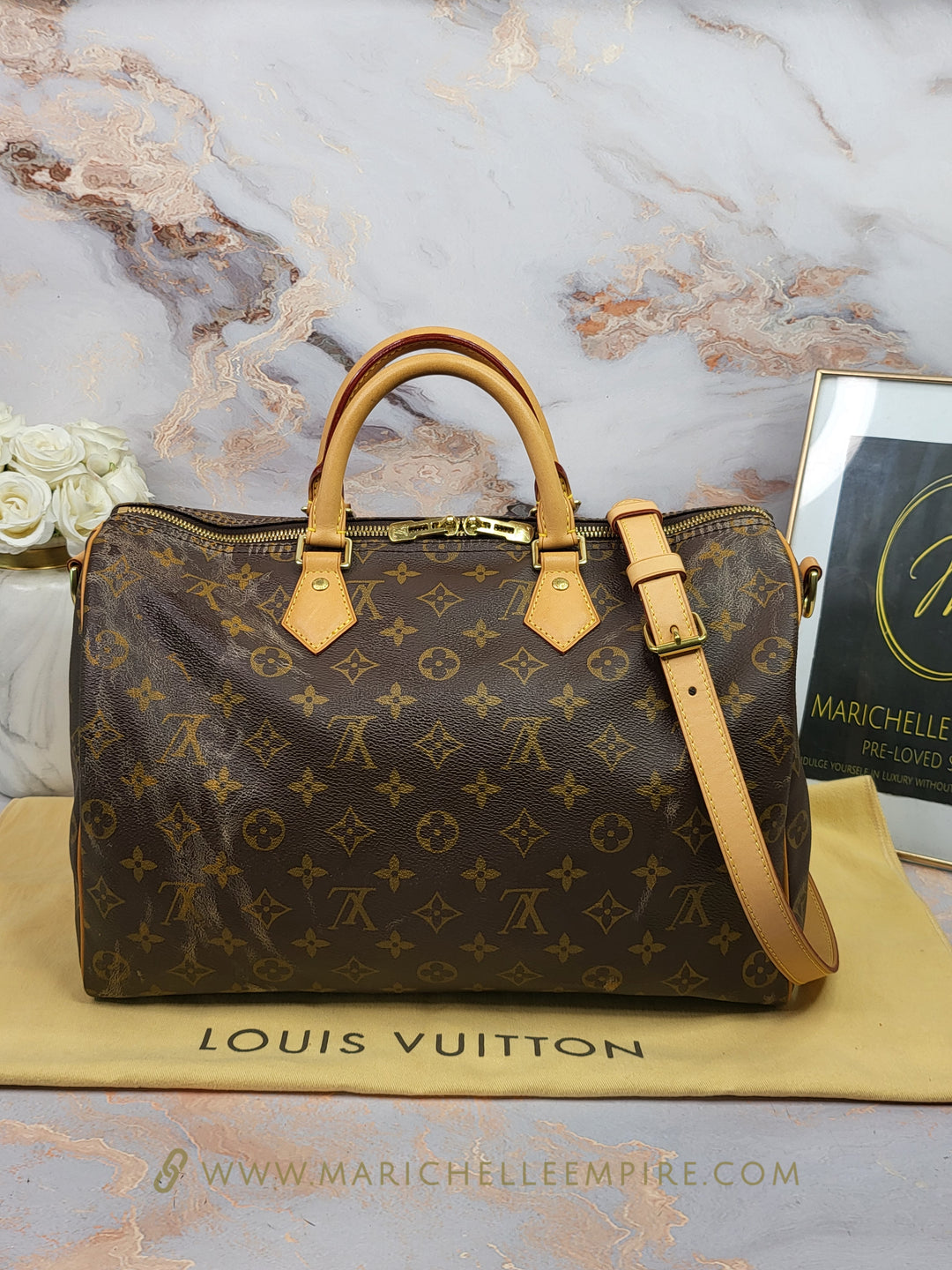 Louis Vuitton Monogram Speedy 35 Bandouliere