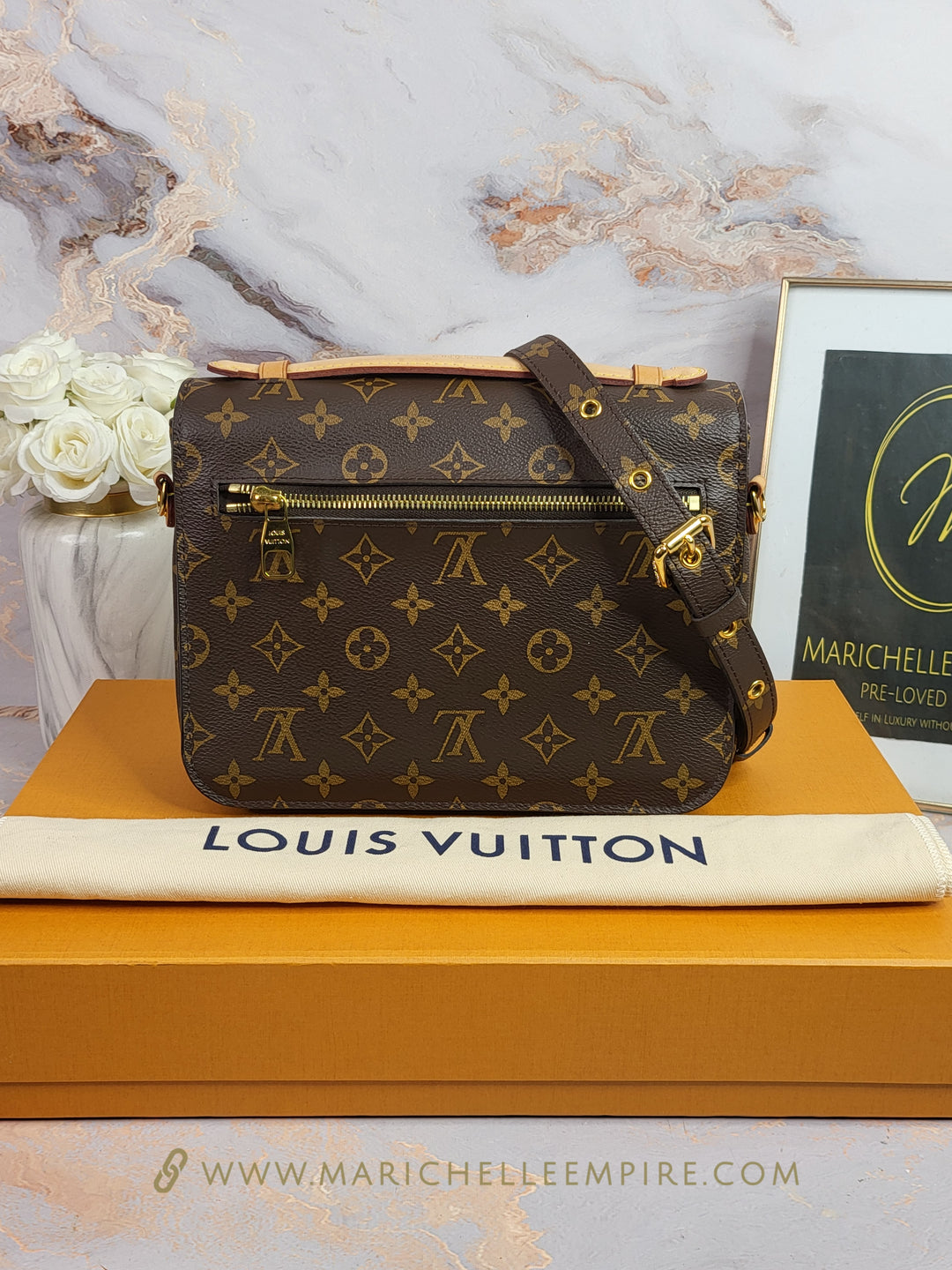 Louis Vuitton Monogram Pochette Metis