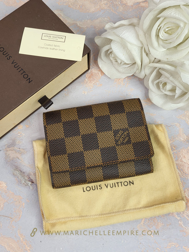 Louis Vuitton Damier Ebene Card Holder