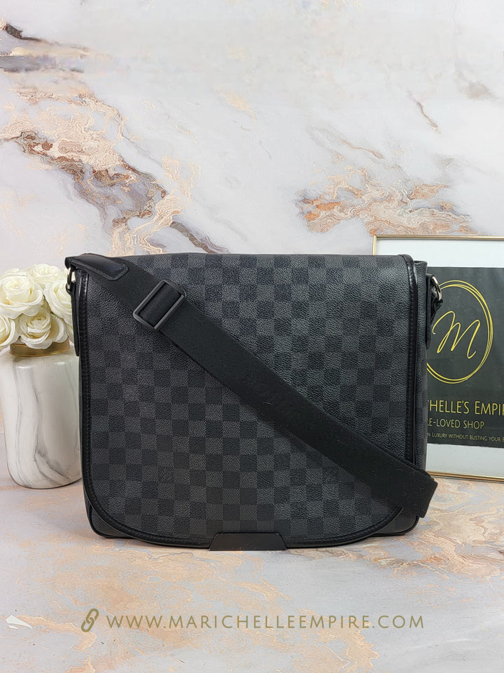 Louis Vuitton Damier Graphite District MM