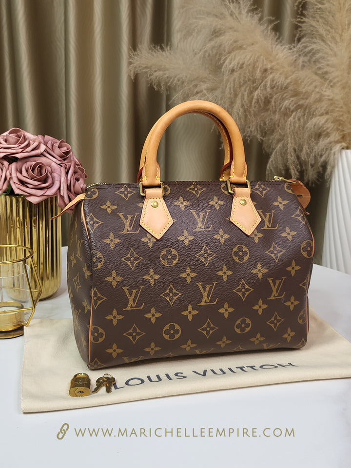 Louis Vuitton Monogram Speedy 25