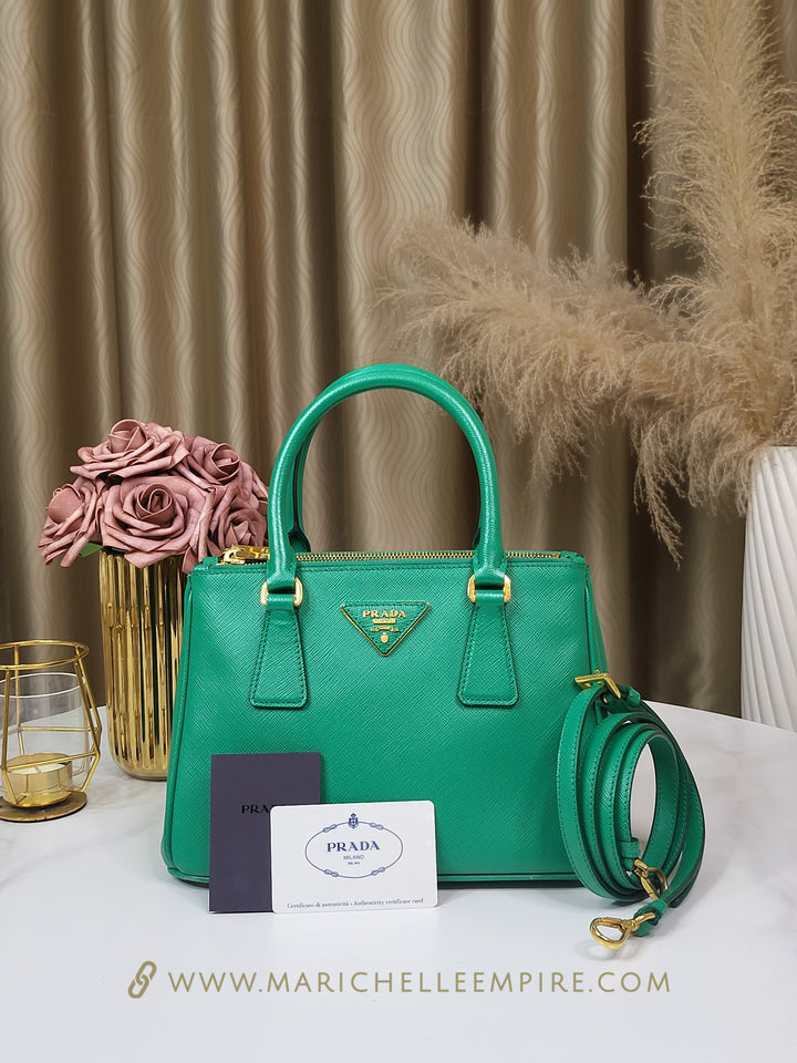 Prada Saffiano Galleria Small Green