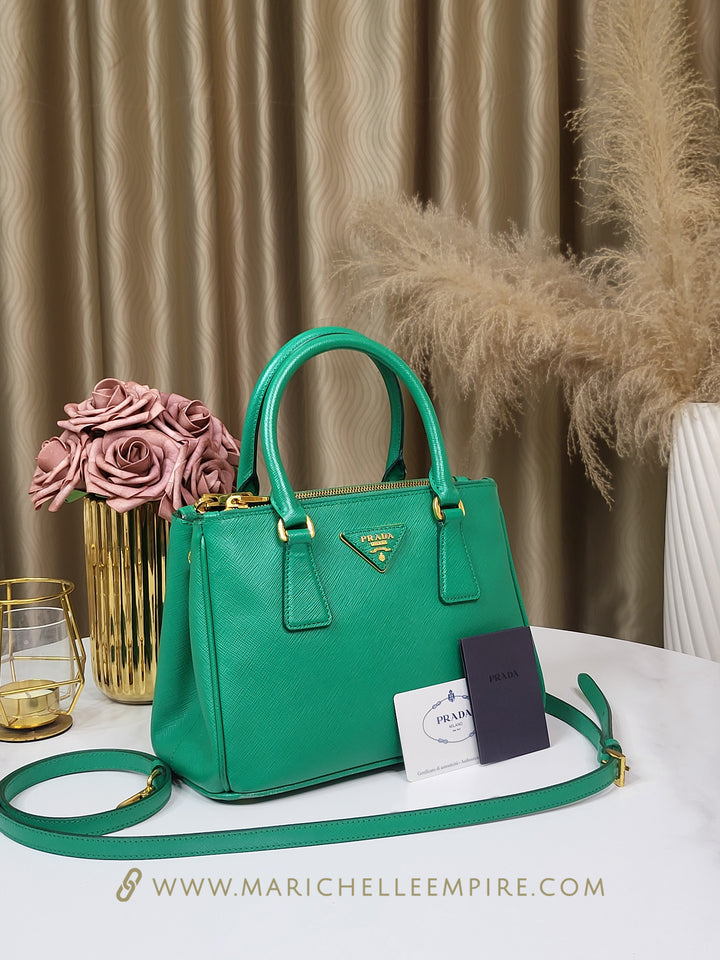 Prada Saffiano Galleria Small Green