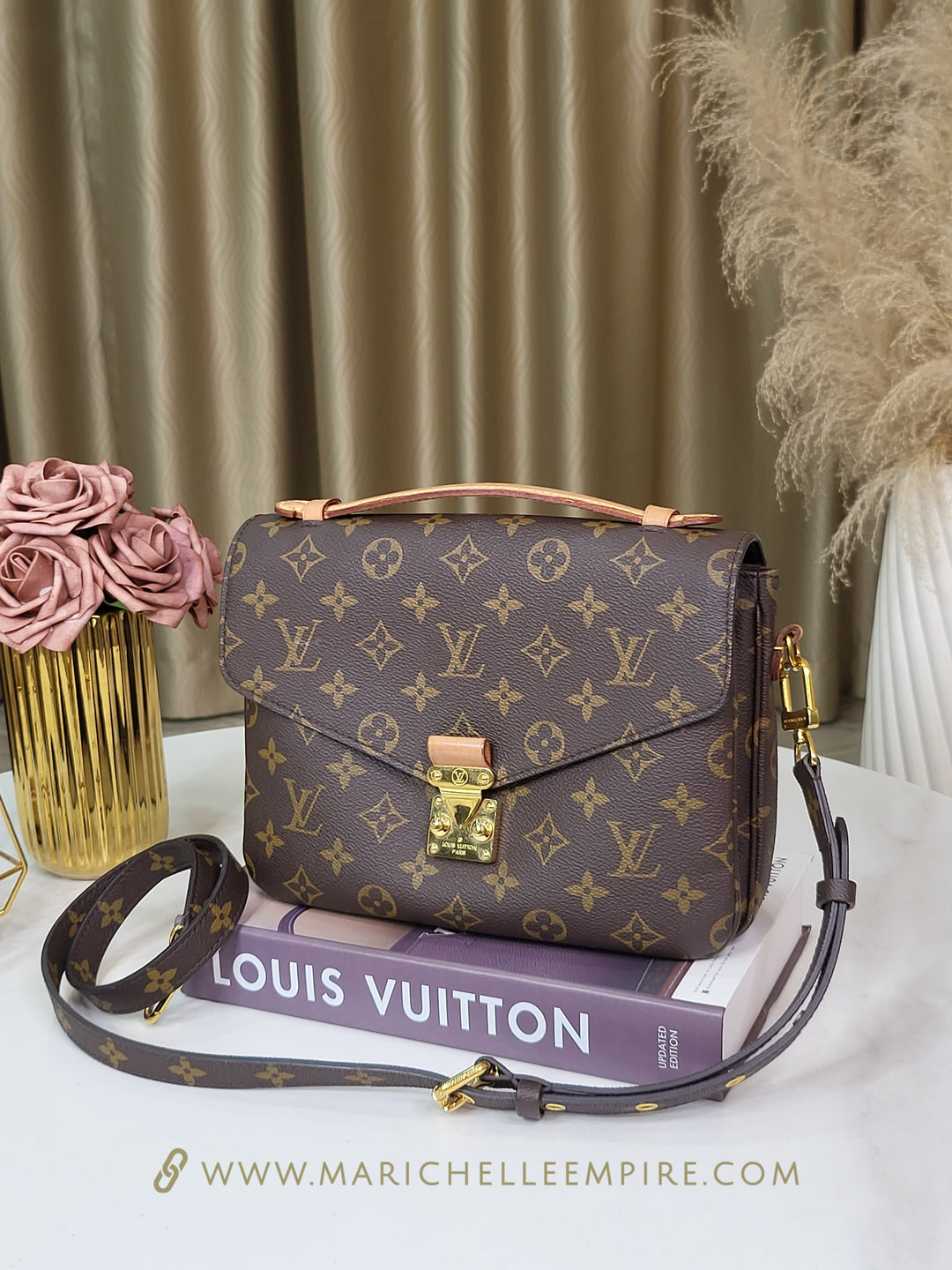 Louis Vuitton Monogram Pochette Metis