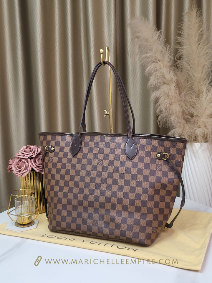 Louis Vuitton Damier Ebene Neverfull MM