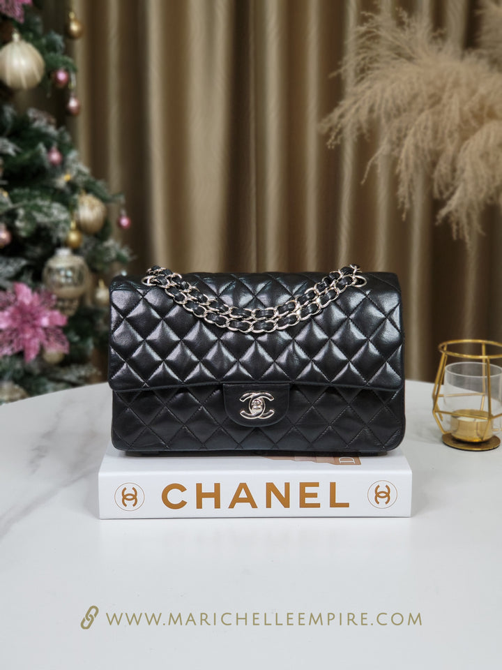 Chanel Lambskin Double Flap Medium