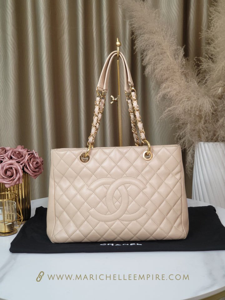 Chanel Caviar Beige Grand Shopping Tote