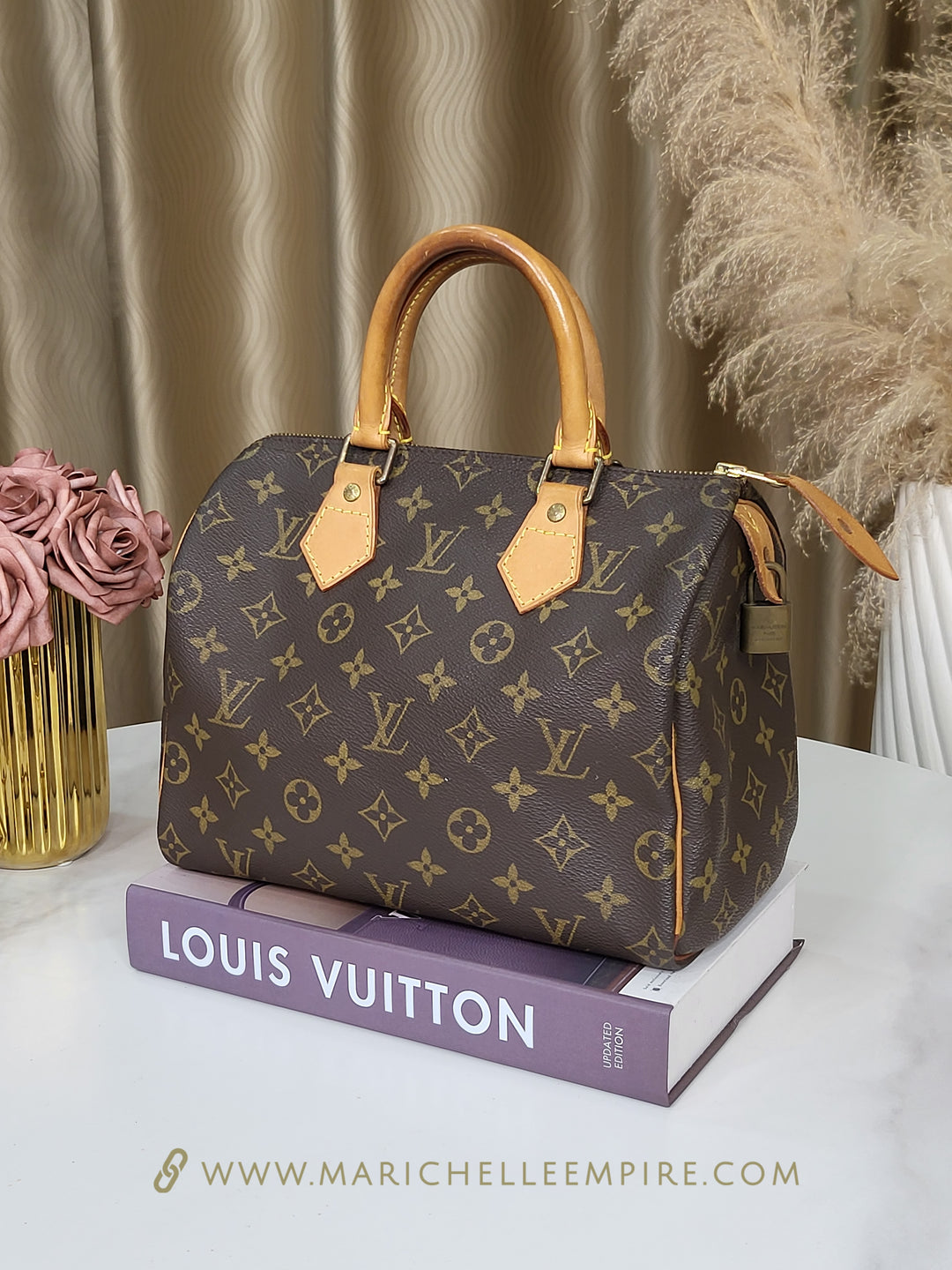 Louis Vuitton Monogram Speedy 25