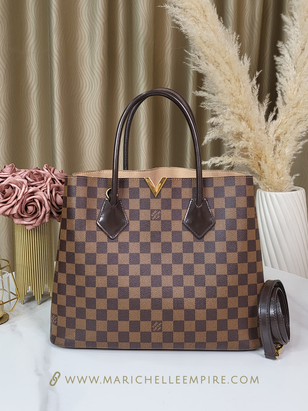 Louis Vuitton Damier Kensington Tote Bag