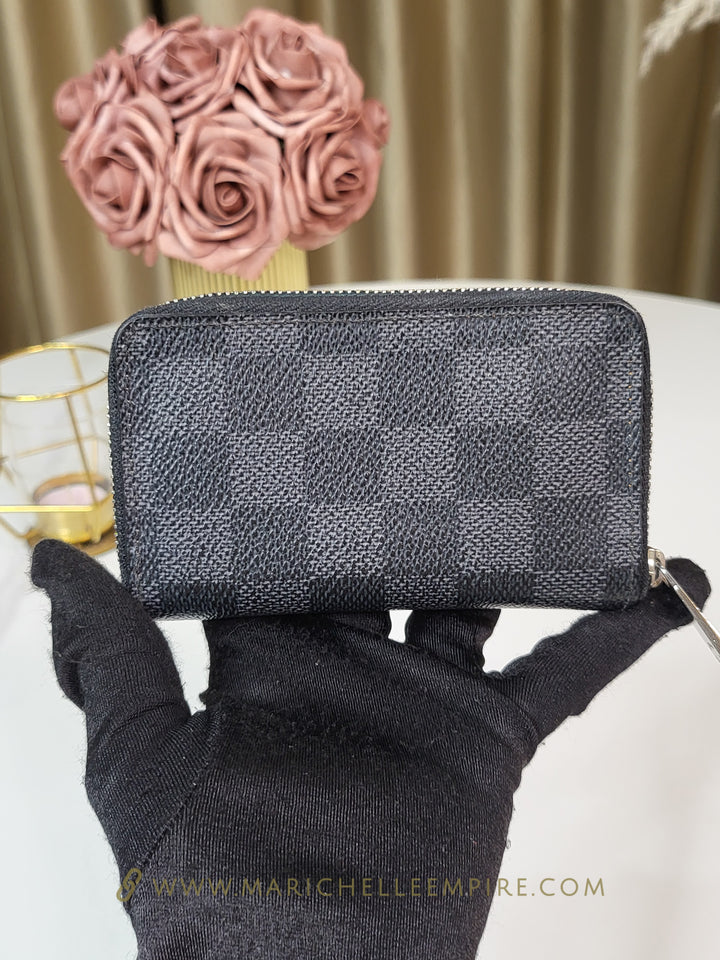 Louis Vuitton Damier Graphite Card Holder