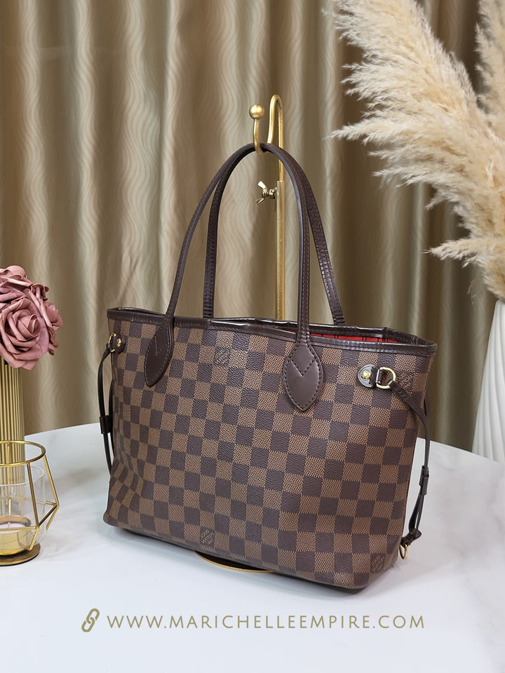 Louis Vuitton Damier Ebene Neverfull PM