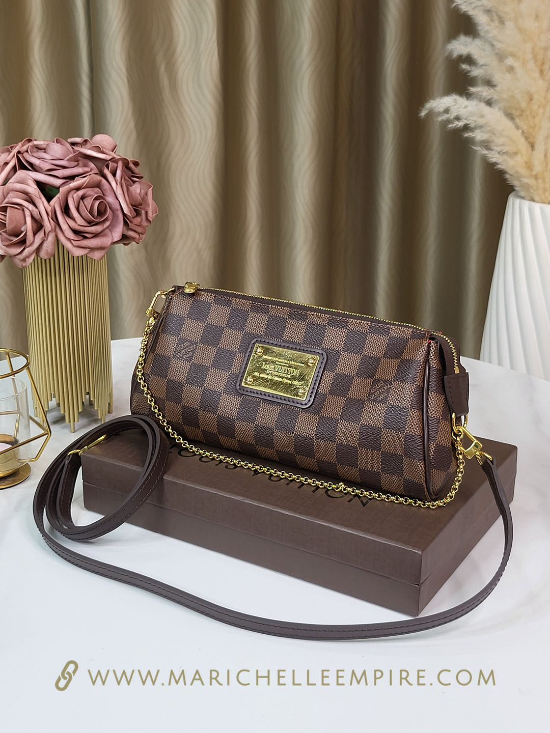 Louis Vuitton Damier Ebene Eva Clutch
