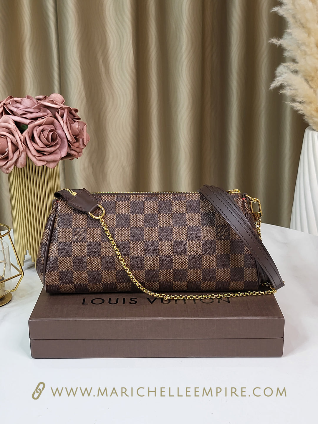 Louis Vuitton Damier Ebene Eva Clutch