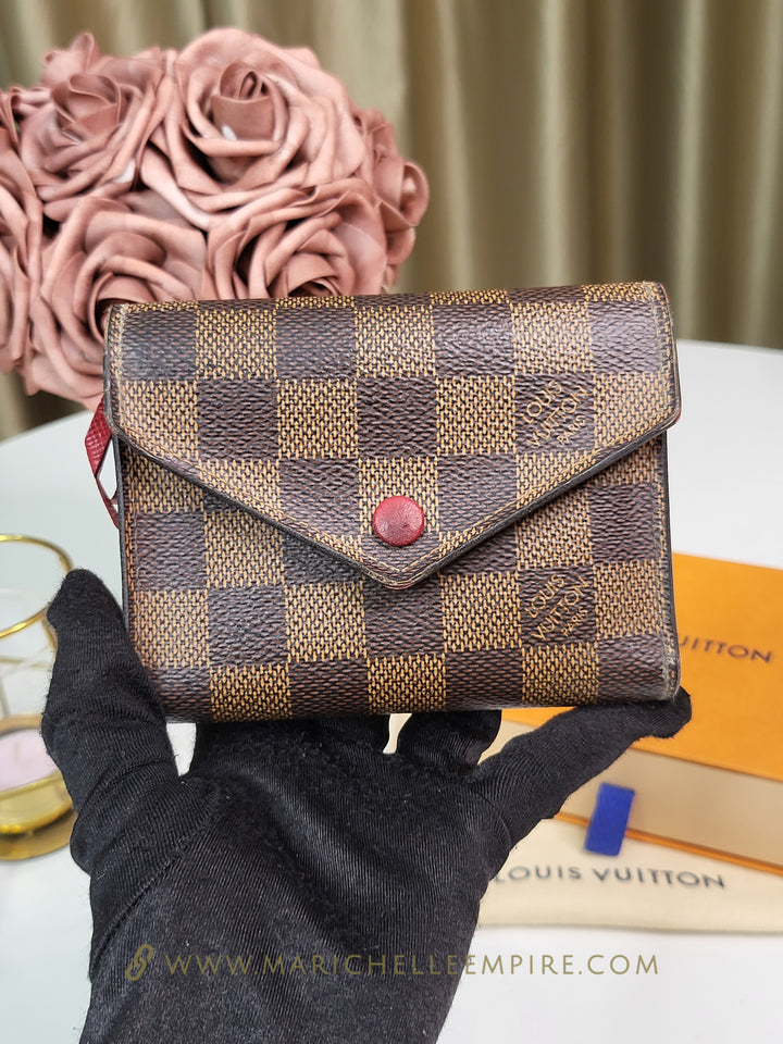 Louis Vuitton Damier Ebene Victorine Wallet