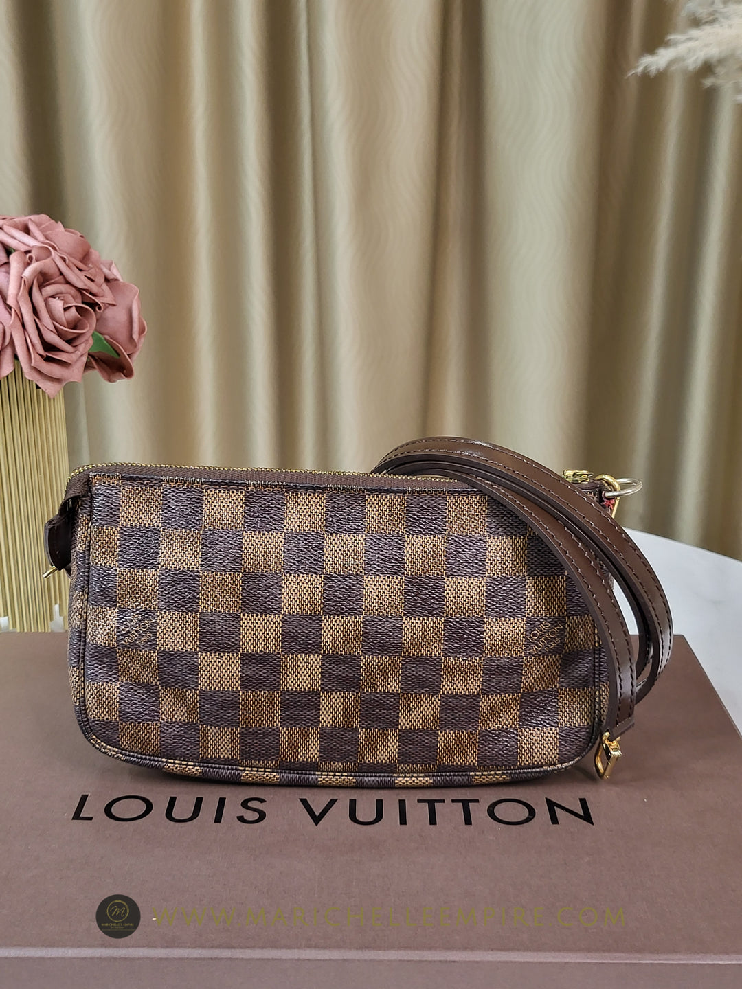 Louis Vuitton Damier Ebene Pochette Accessories