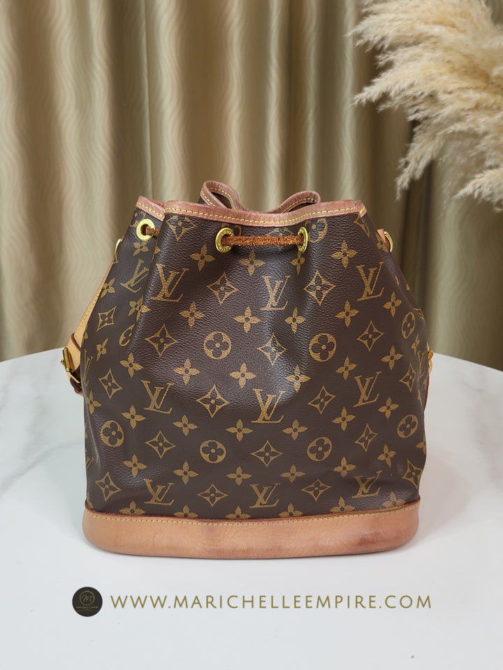 Louis Vuitton Monogram Petite Noe