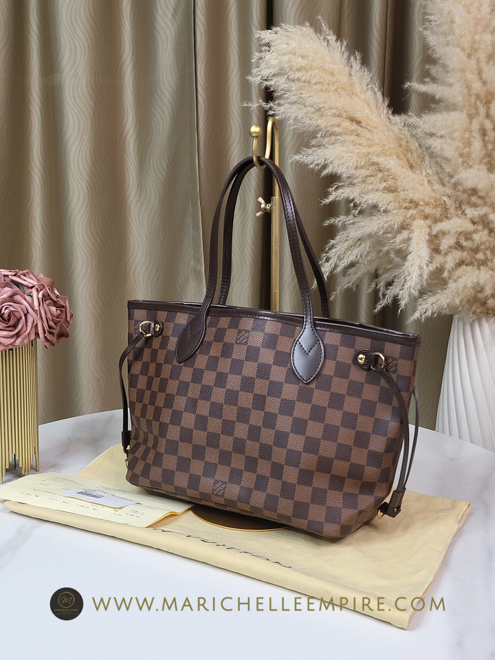 Louis Vuitton Damier Ebene Neverfull PM