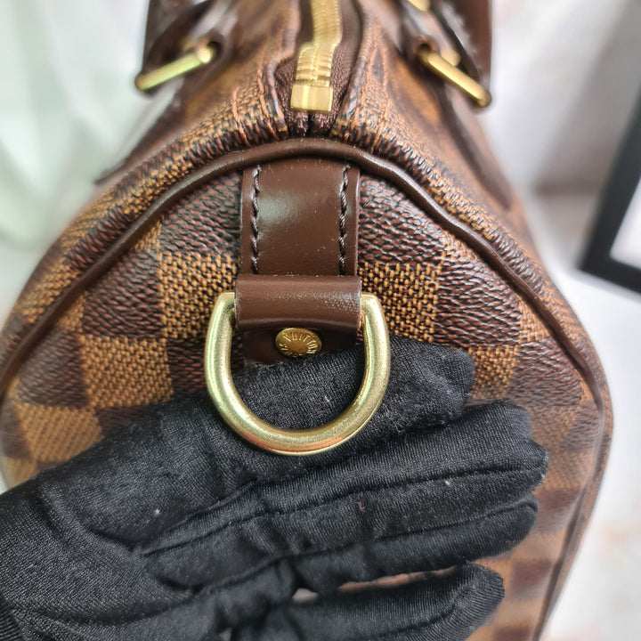 LOUISVUITTON Damier Ebene Speedy 25 Bandouliere - Marichelle's Empire 